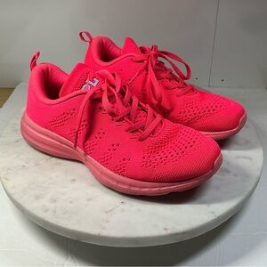 APL Women Size 8 Techloom Pro Running Shoe Impulse Red Triple Salmon Coral Red
